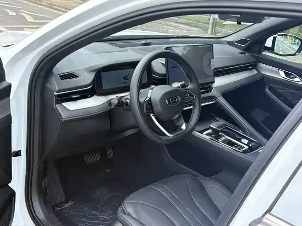 Geely Xingrui 2025
