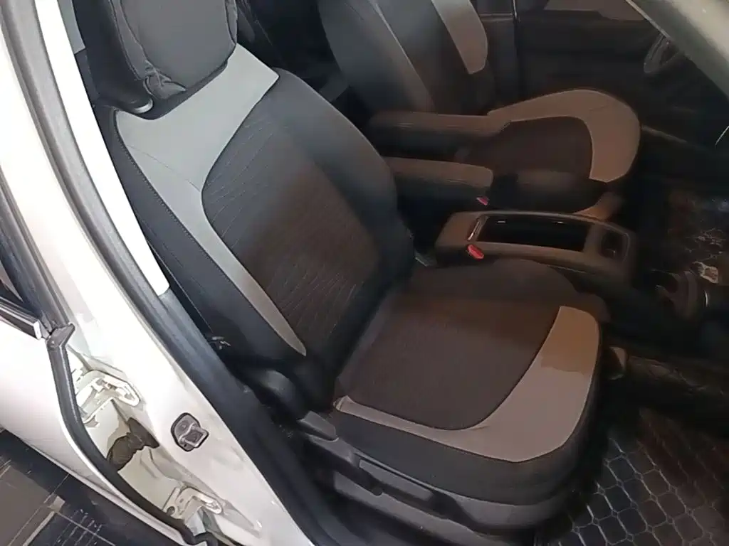 Citroën C4 PICASSO 2018 — фото 25