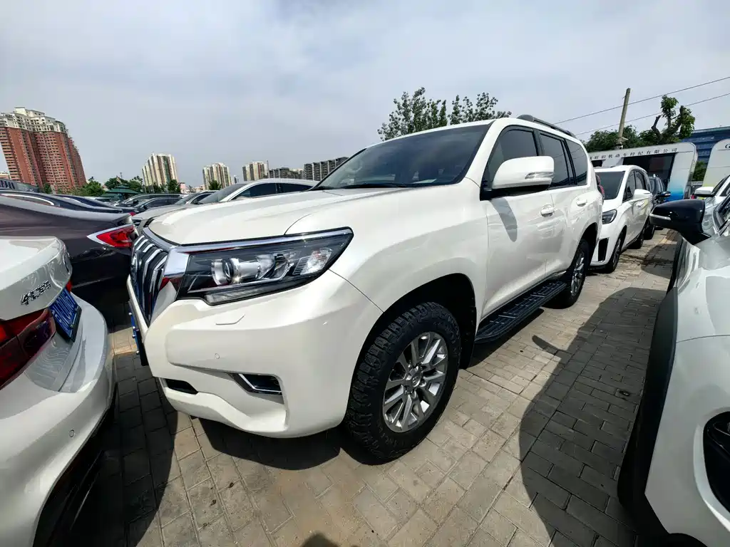 Toyota Prado 2019 — фото 33