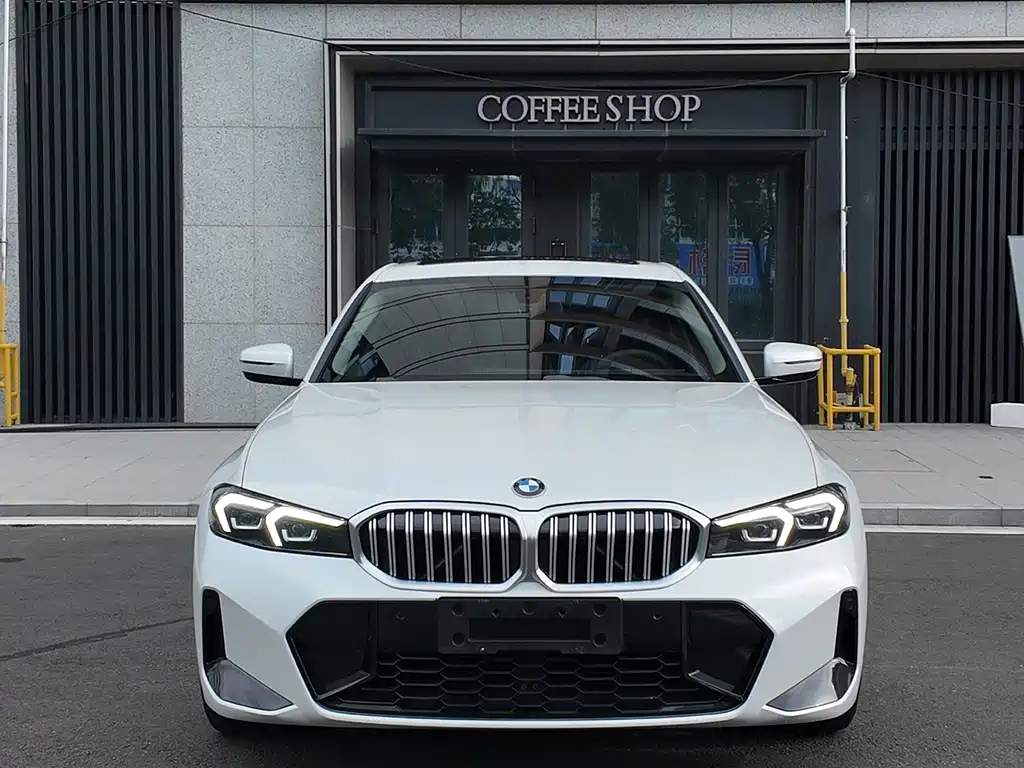 BMW 3 Series 2024