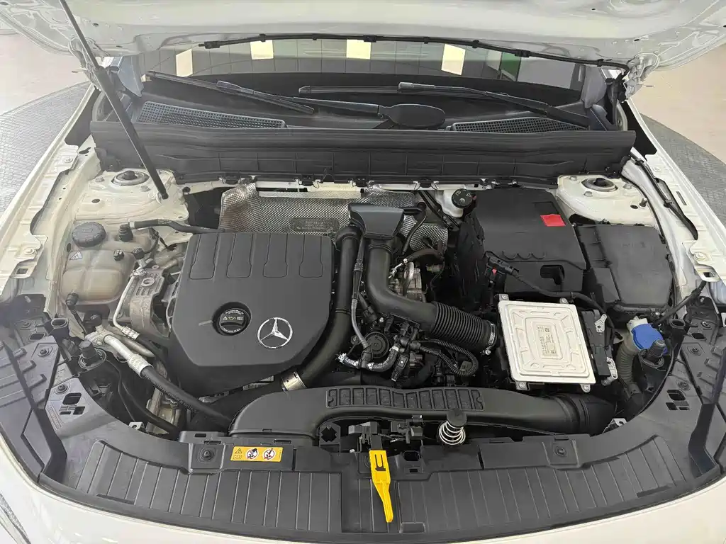 Mercedes-Benz GLB 2021 — фото 17