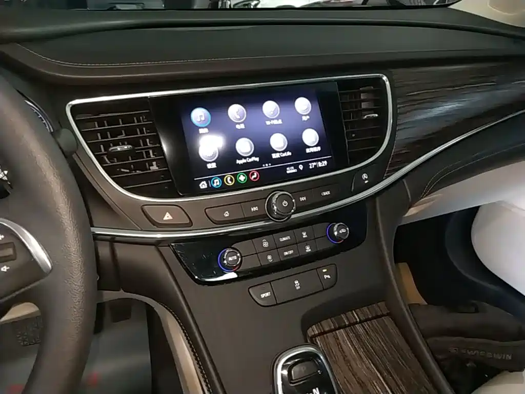 Buick LaCrosse 2019 — фото 13