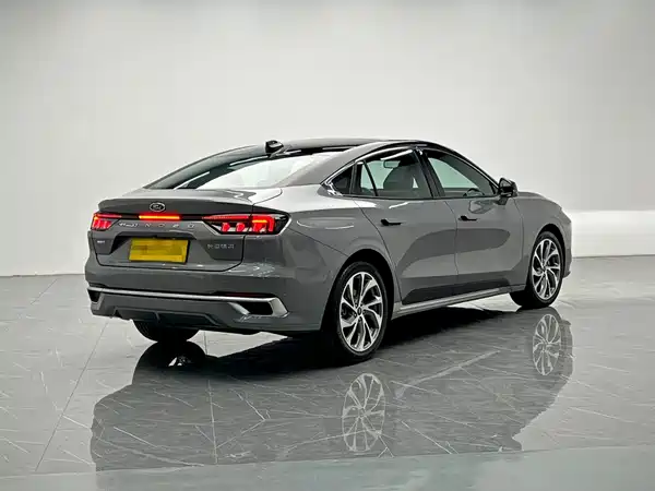 Ford Mondeo 2022