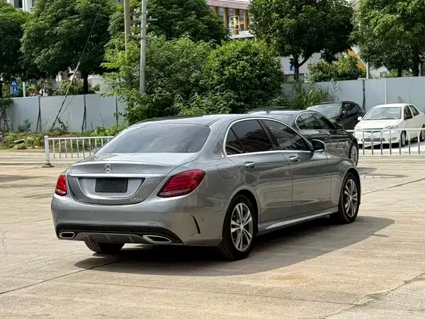 Mercedes-Benz C-Class 2016
