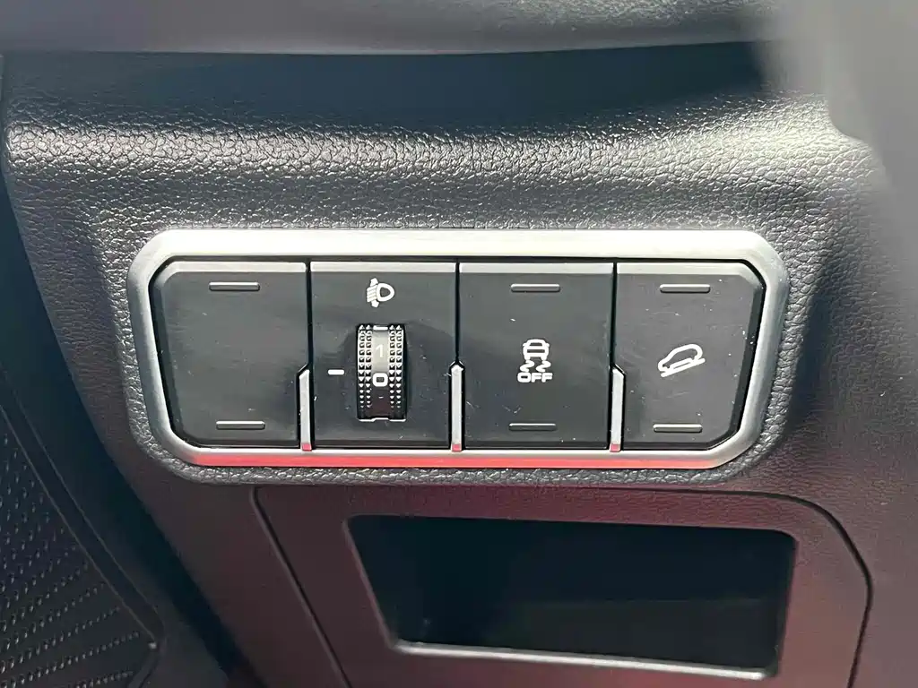 Haval H6 2023 — фото 12