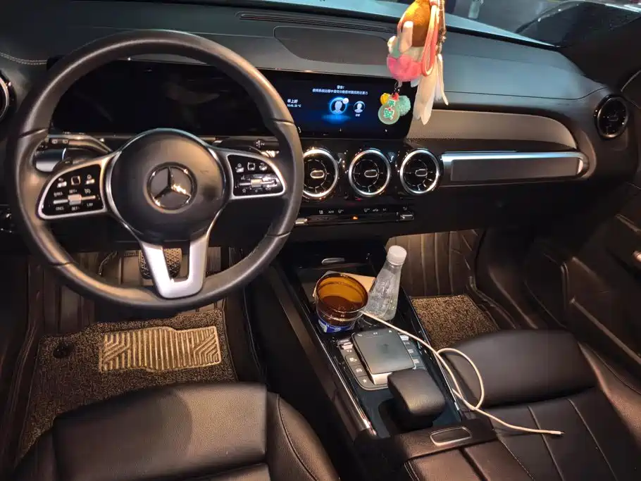 Mercedes-Benz GLB 2021 — фото 12