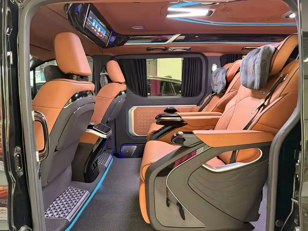 Toyota Alphard 2025 — фото 8