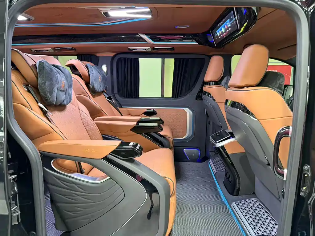 Toyota Alphard 2025 — фото 15