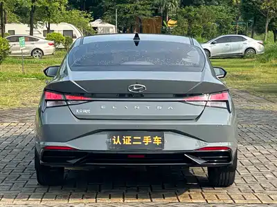Hyundai Elantra 2023