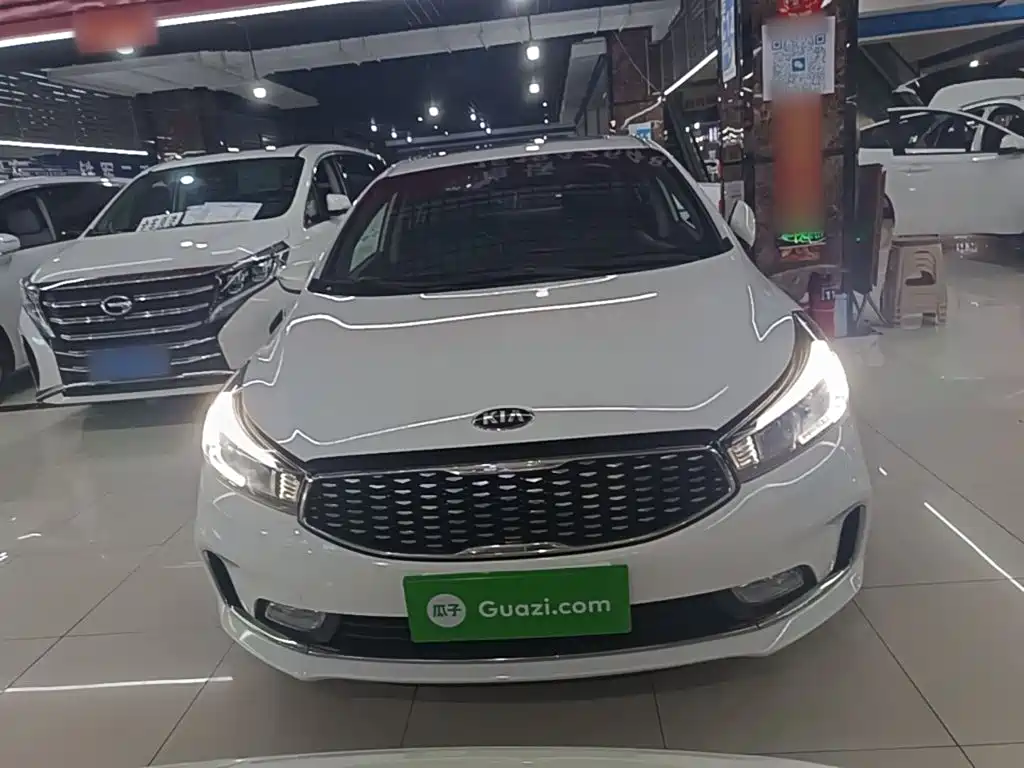 Kia K3 2016