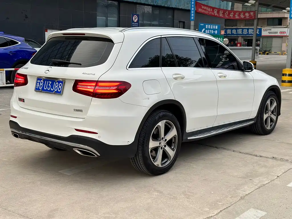 Mercedes-Benz GLC 2017 — фото 5