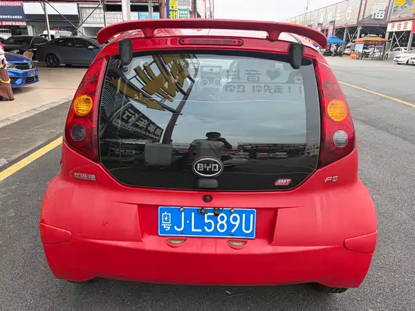 BYD F0 2016