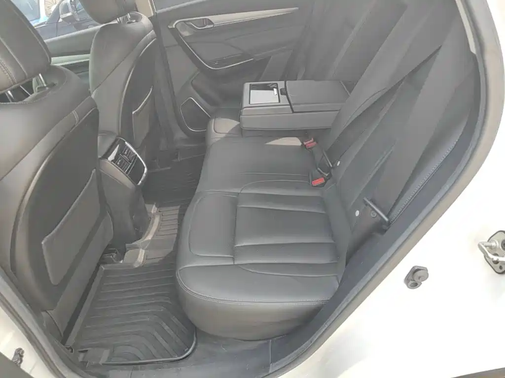 Dongfeng Fengshen AX7 2019 — фото 17