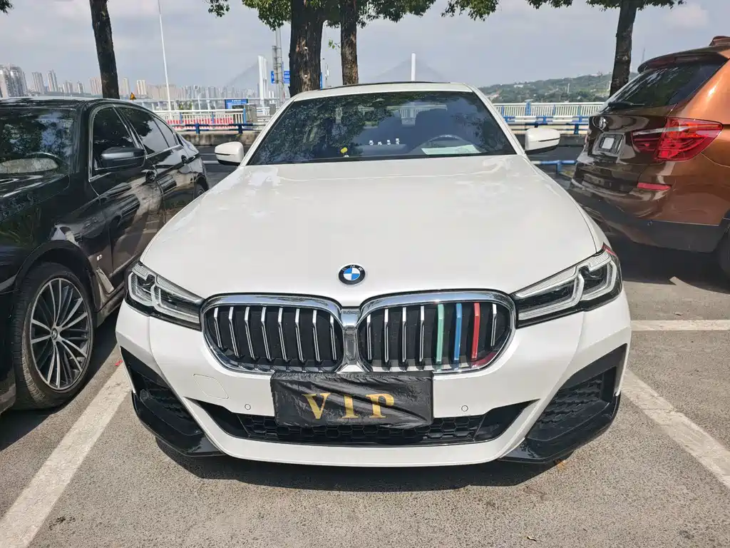 BMW 5 Series 2023