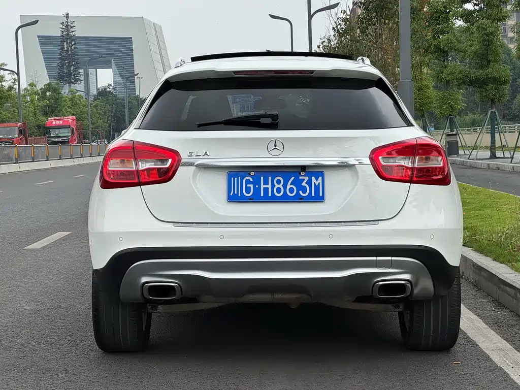 Mercedes-Benz GLA 2016 — фото 18