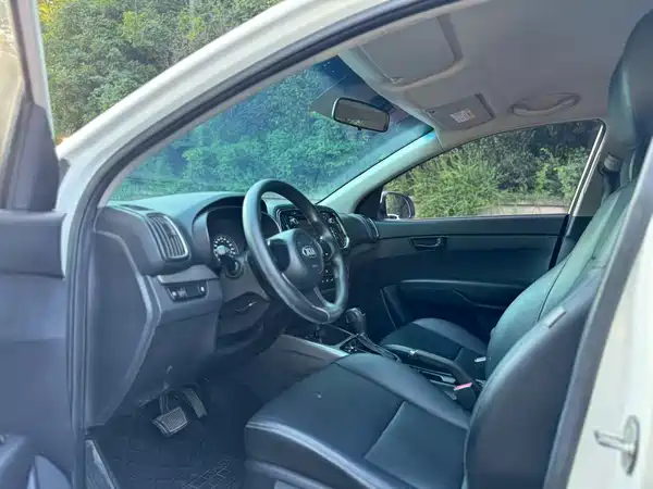 Kia KX3 2016