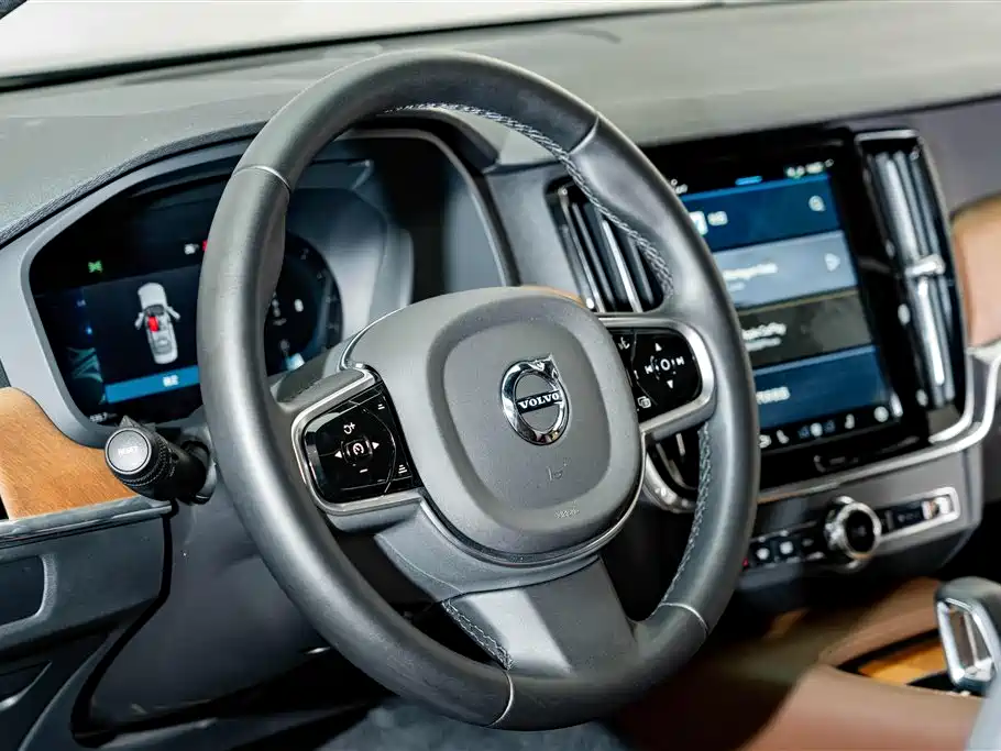 Volvo S90 2025 — фото 10