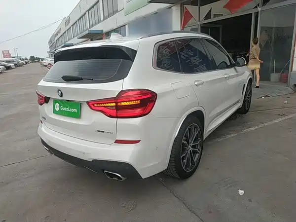 BMW X3 2021