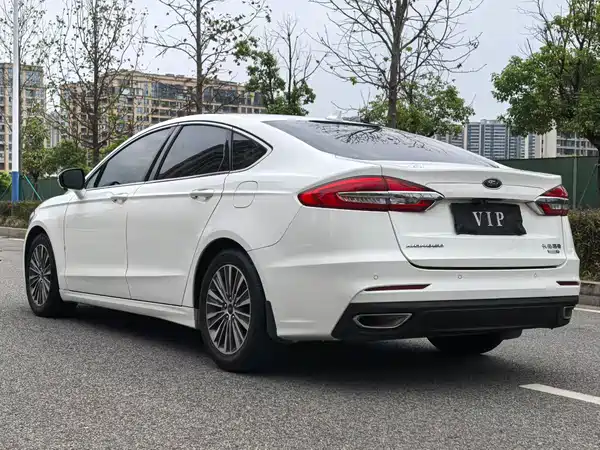 Ford Mondeo 2022