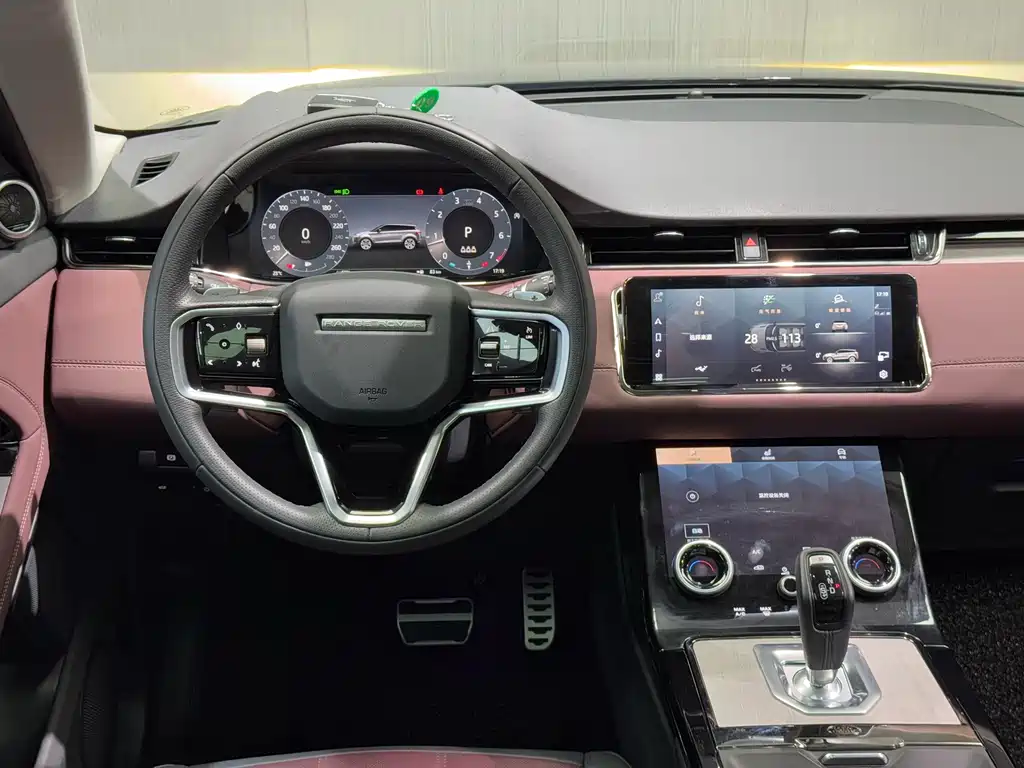 Land Rover Evoque 2024 — фото 13