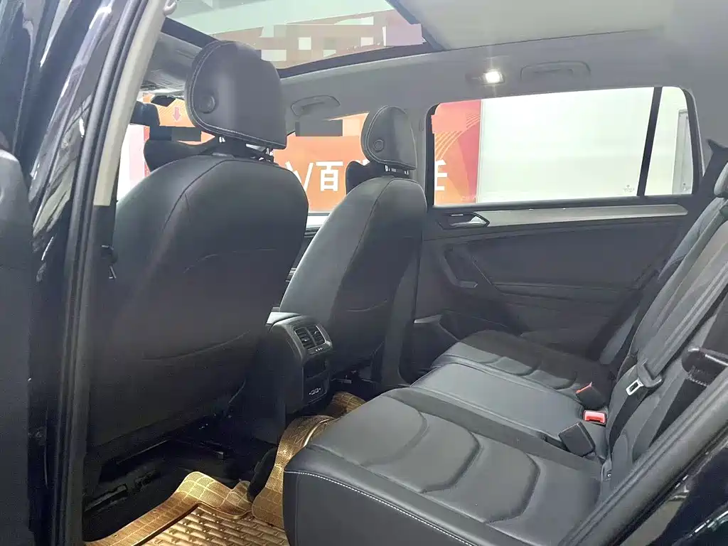 Volkswagen Tiguan L 2021