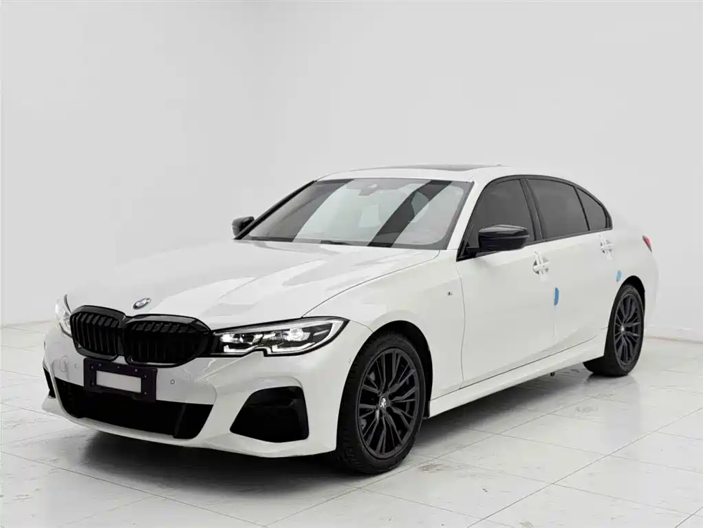 BMW 3 Series 2021 — фото 1