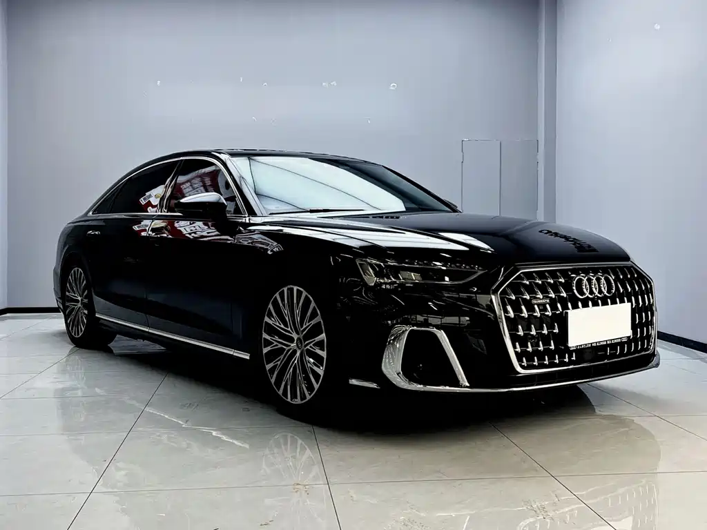 Audi A8 2023 — фото 3