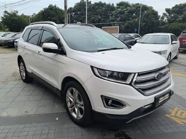 Ford Edge 2015