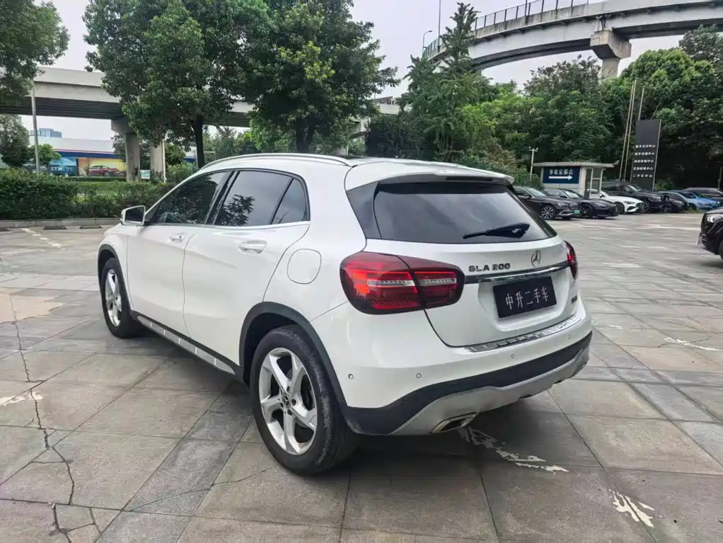 Mercedes-Benz GLA 2018 — фото 6