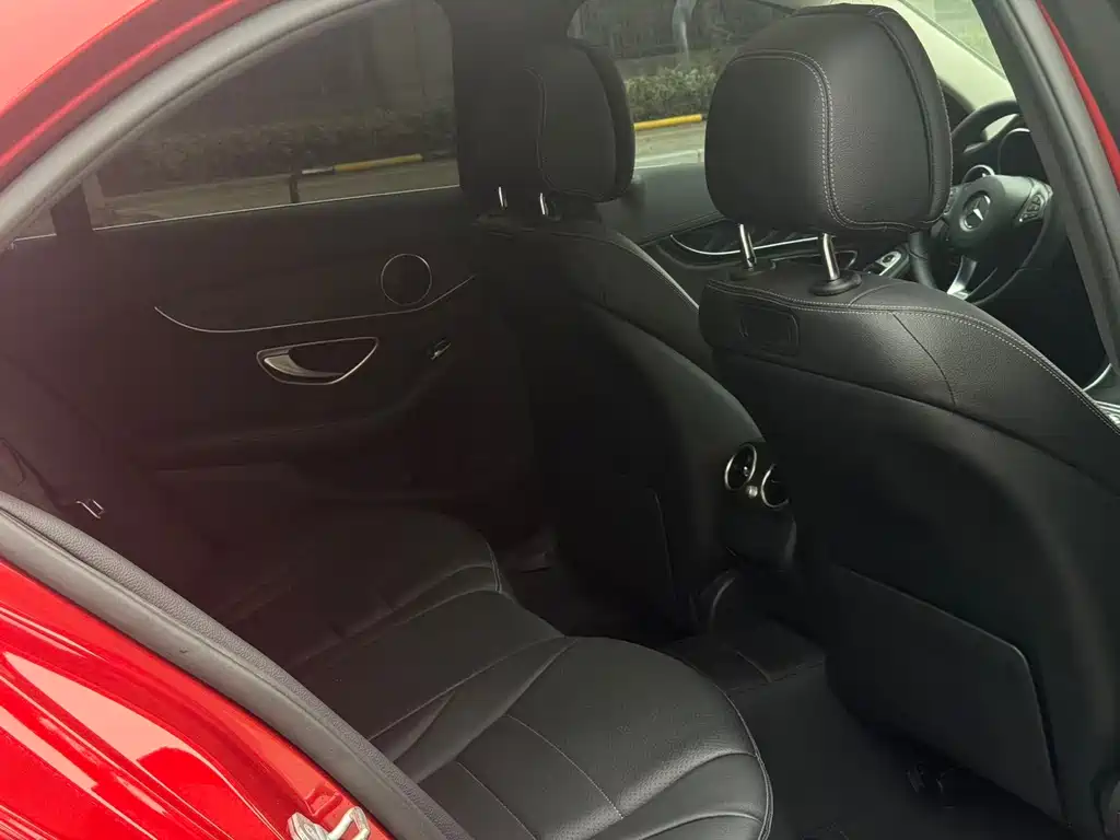 Mercedes-Benz C-Class 2018 — фото 12