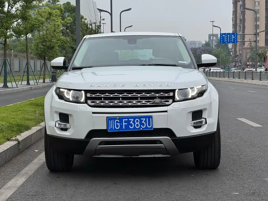 Land Rover Evoque 2015 — фото 2