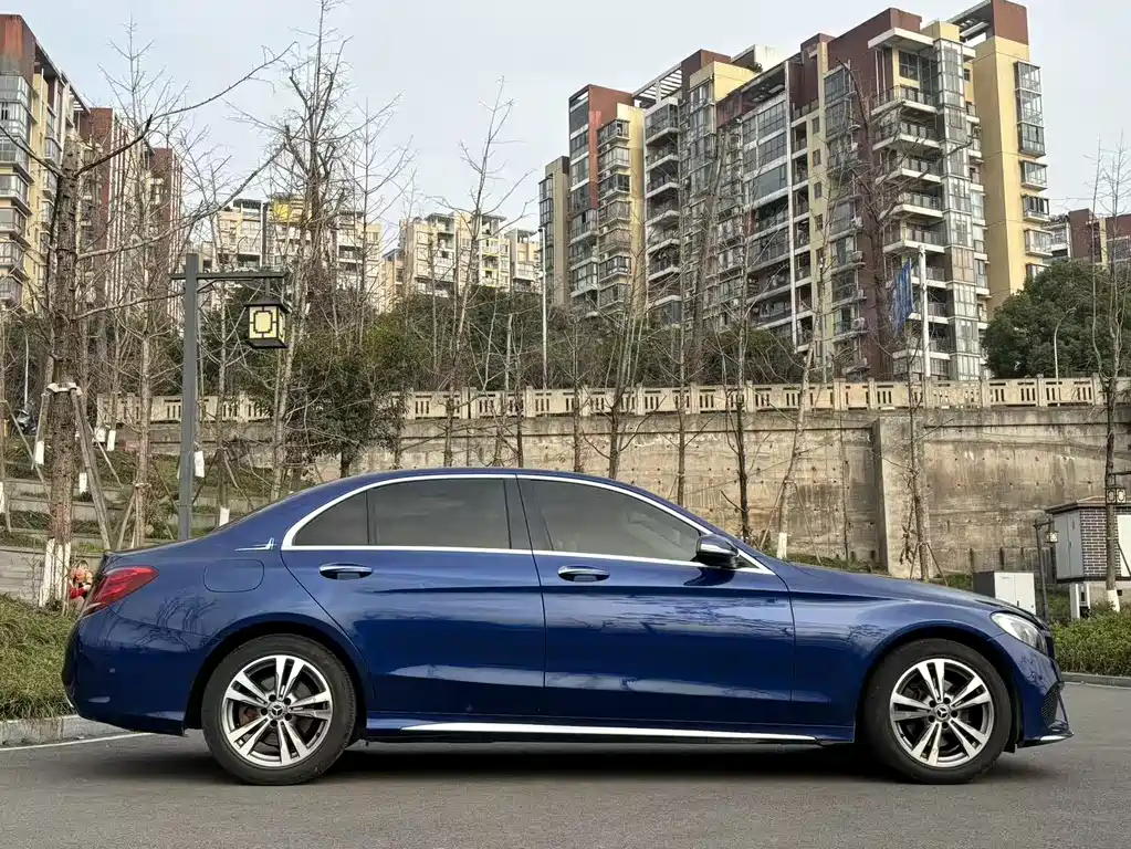 Mercedes-Benz C-Class 2018 — фото 4