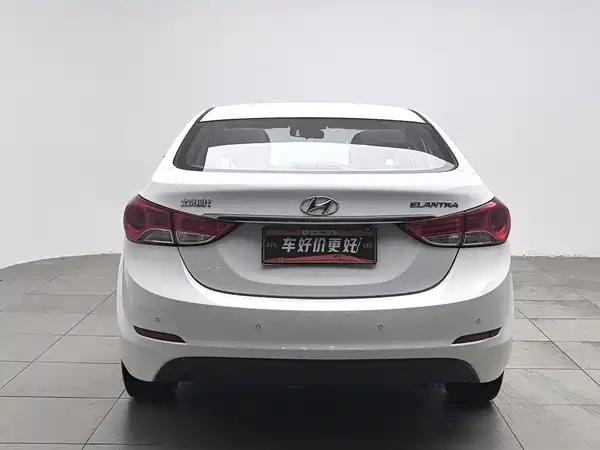 Hyundai Elantra Langdong 2014