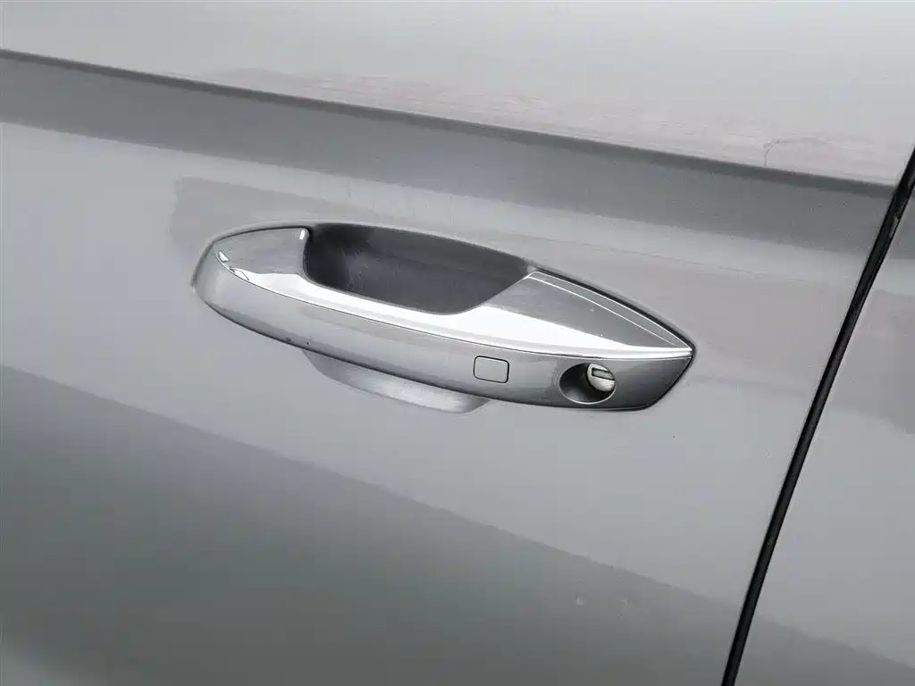 BYD PLUS New Energy 2023 — фото 18
