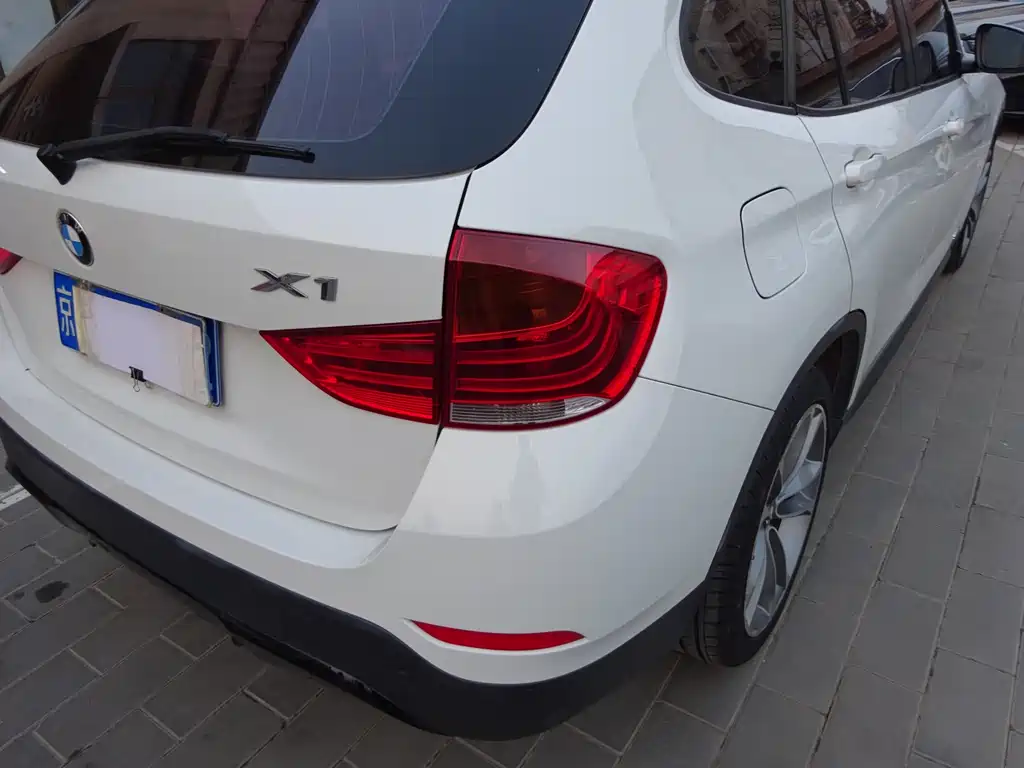 BMW X1 2014 — фото 21