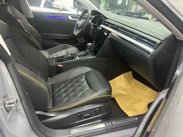 Volkswagen CC 2023