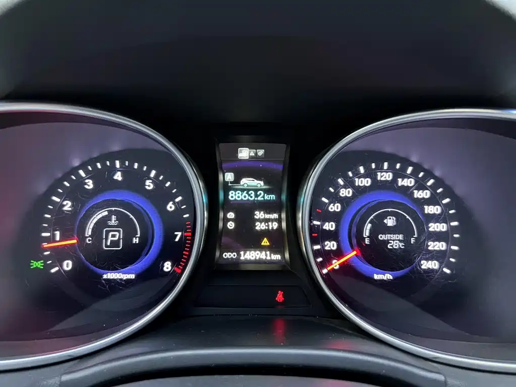 Hyundai Santa Fe 2015 — фото 6