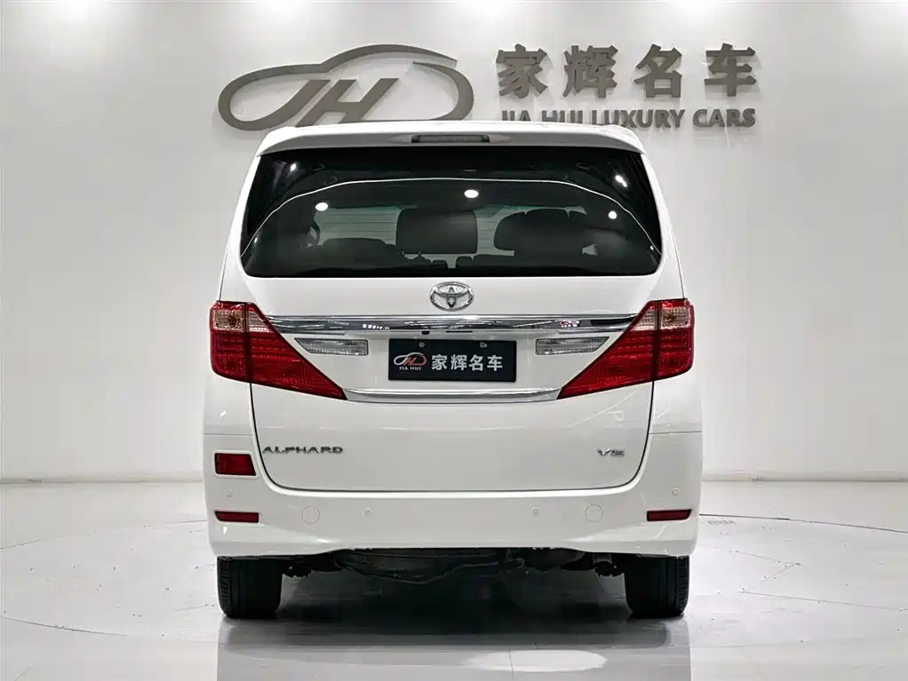 Toyota Alphard 2014 — фото 6