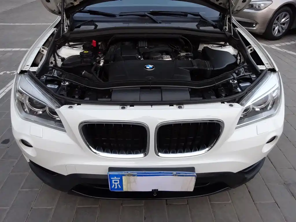 BMW X1 2014 — фото 15