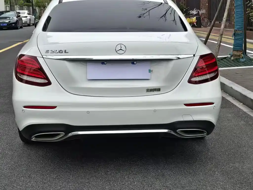 Mercedes-Benz E-Class 2018 — фото 5