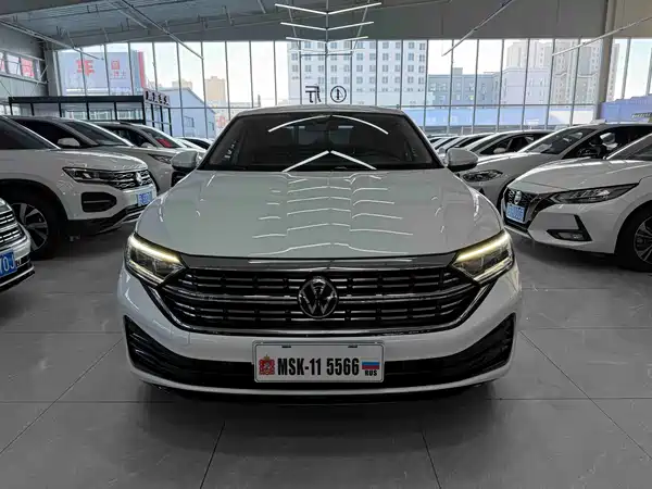 Volkswagen Sagitar 2023
