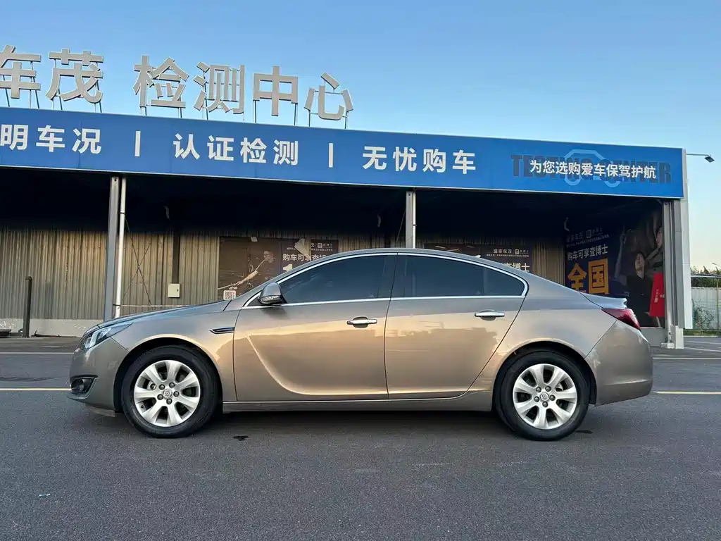Buick Regal 2015 — фото 17