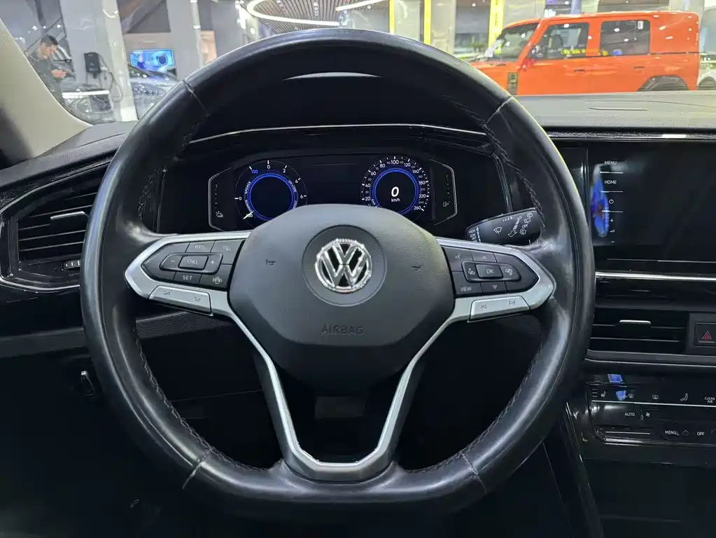 Volkswagen GTE PHEV 2020 — фото 14