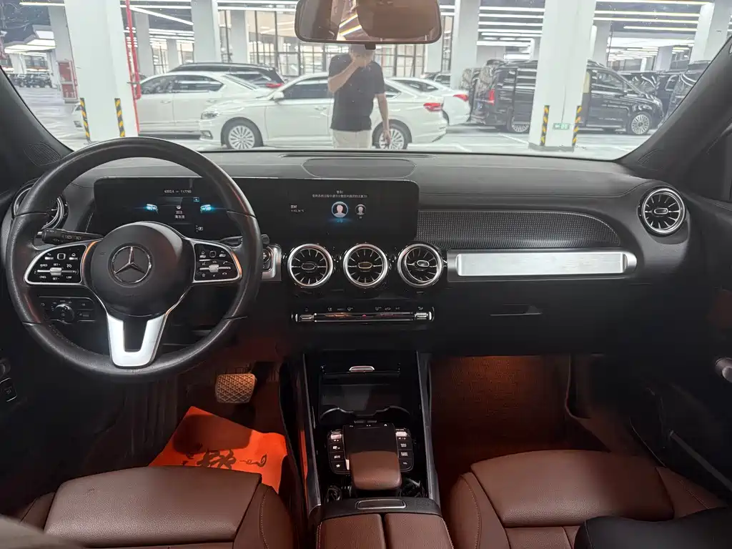 Mercedes-Benz GLB 2021 — фото 12