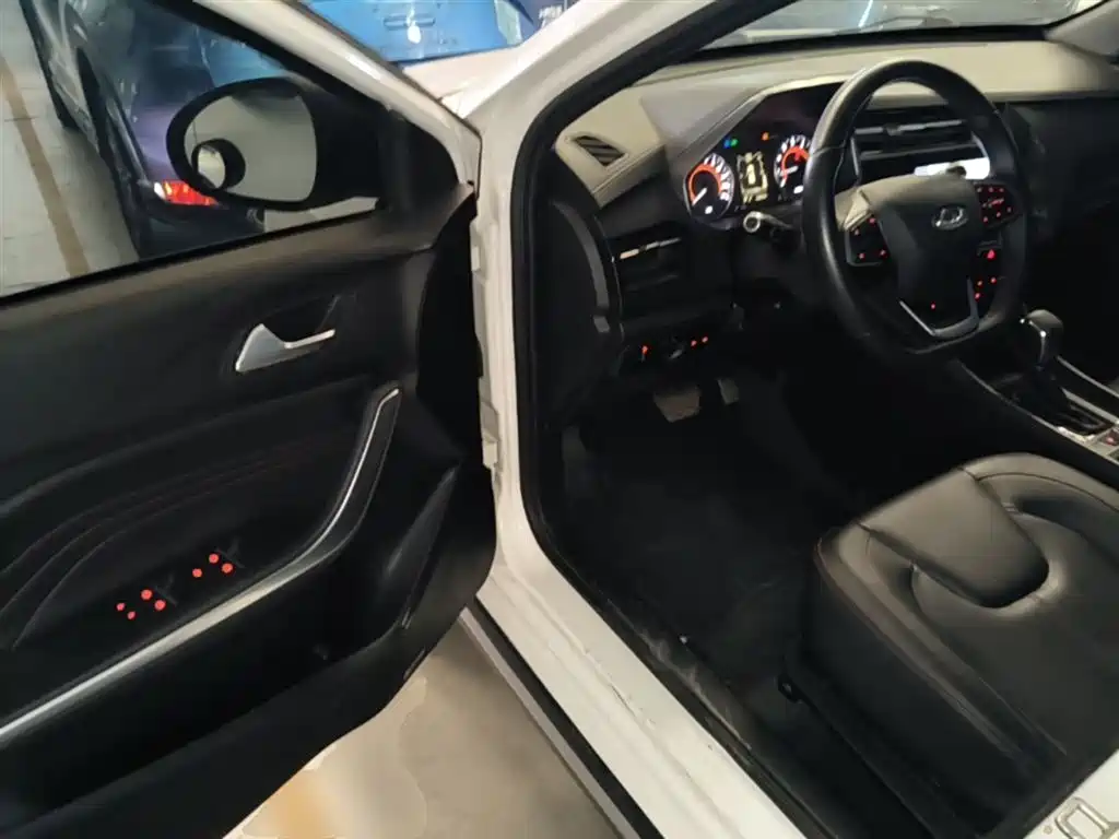 Chery Tiggo 3x 2021 — фото 16