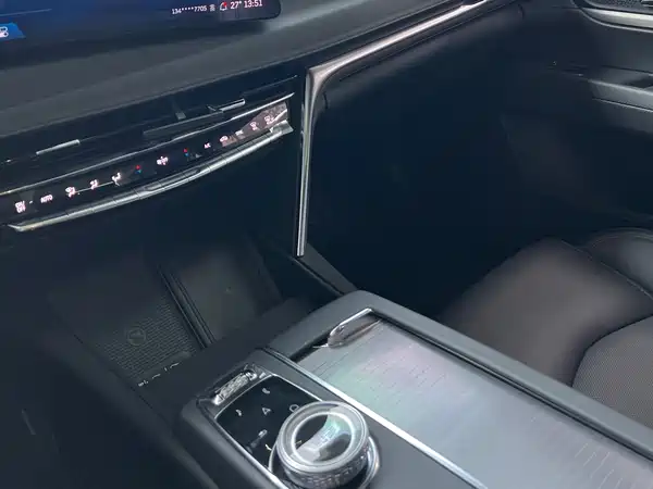 Cadillac CT6 2024