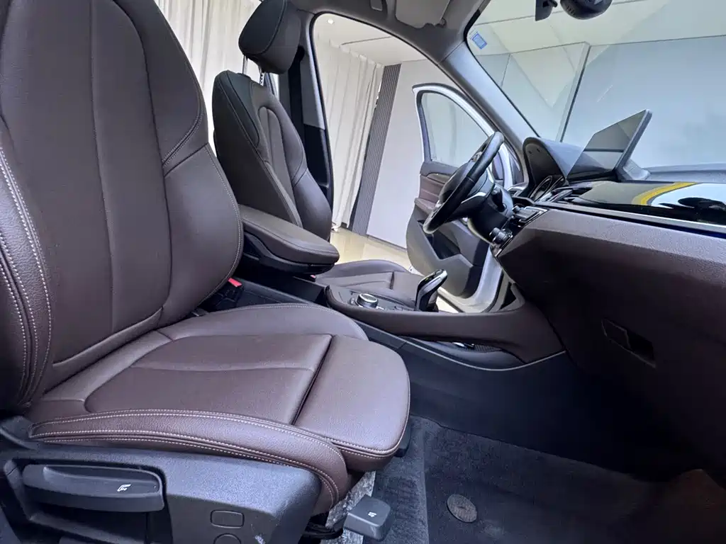 BMW X1 2022 — фото 10