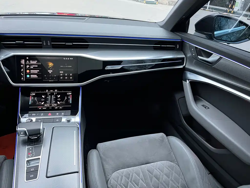 Audi A6L 2021 — фото 13