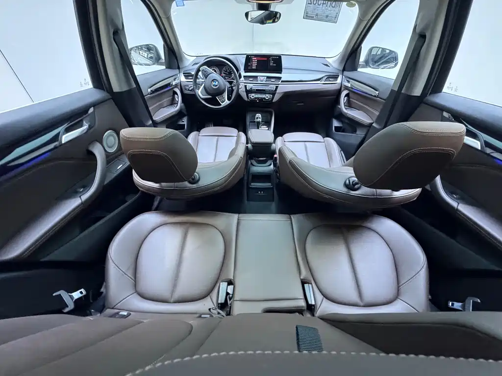 BMW X1 2022 — фото 13
