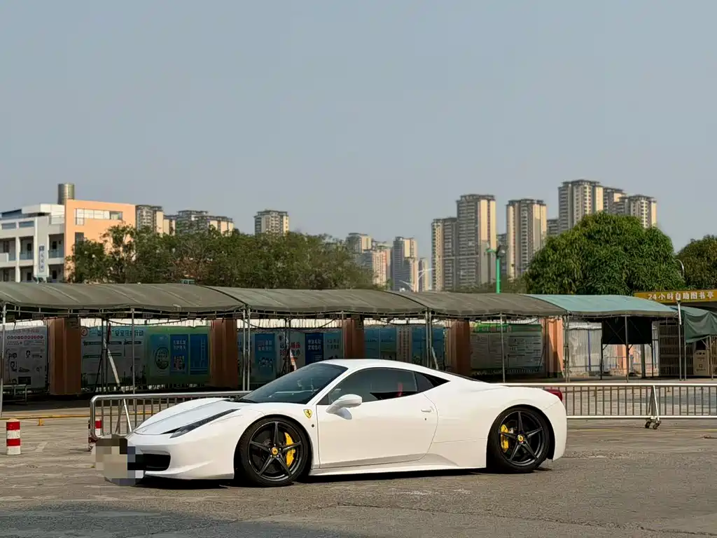 Ferrari 458 2015 — фото 2